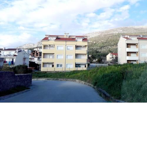 Apartments with a parking space Podstrana (Split) - 15539