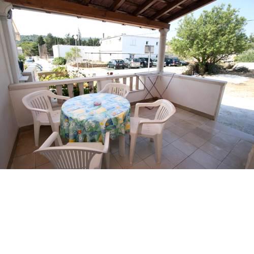 Apartments with a parking space Povlja (Brac) - 759