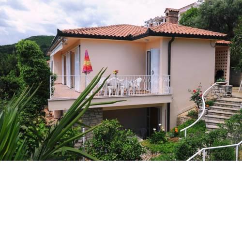 Apartments with a parking space Rabac (Labin) - 11325