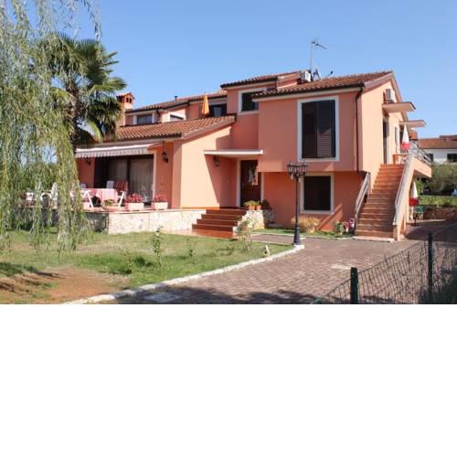 Apartments with a parking space Rozac (Umag) - 7072