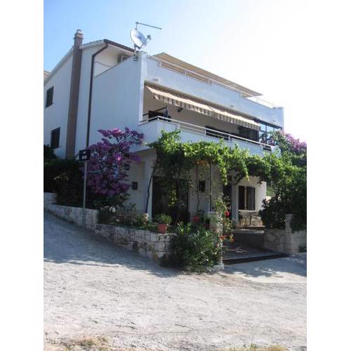 Apartments with a parking space Seget Vranjica (Trogir) - 11273