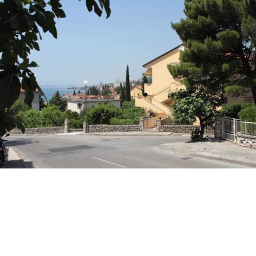 Apartments with a parking space Selce (Crikvenica) - 2361