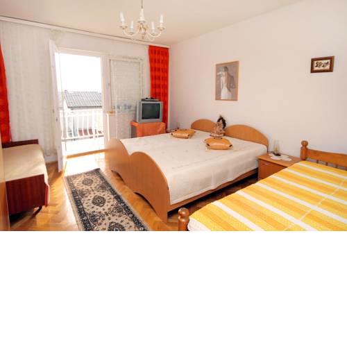 Apartments with a parking space Selce (Crikvenica) - 2383