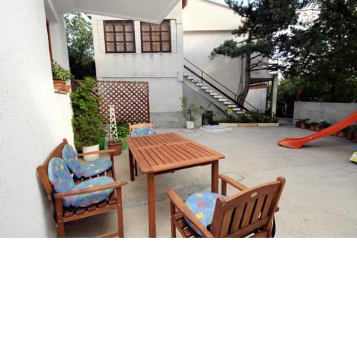 Apartments with a parking space Selce (Crikvenica) - 5477
