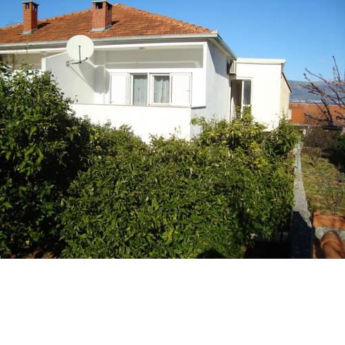 Apartments with a parking space Slatine (Ciovo) - 11493