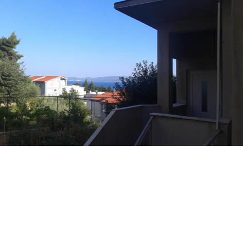 Apartments with a parking space Stanici (Omis) - 14046