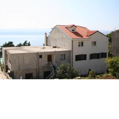 Apartments with a parking space Stanici (Omis) - 2819