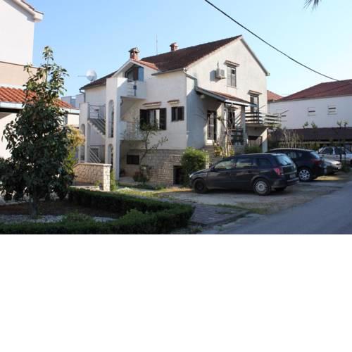 Apartments with a parking space Sukosan (Zadar) - 6122