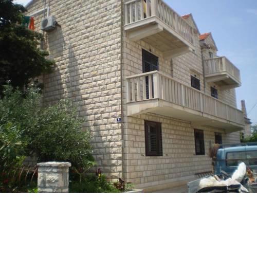 Apartments with a parking space Supetar (Brac) - 11278
