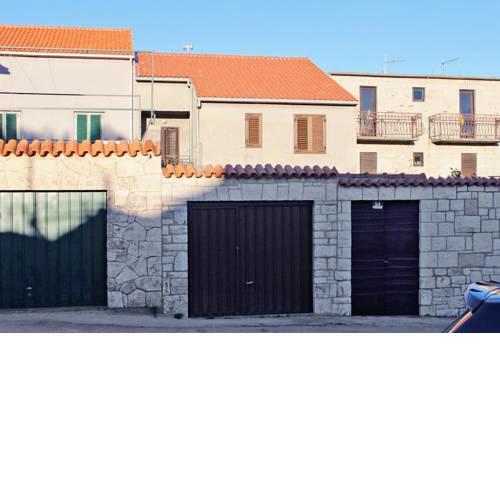Apartments with a parking space Supetar (Brac) - 6026