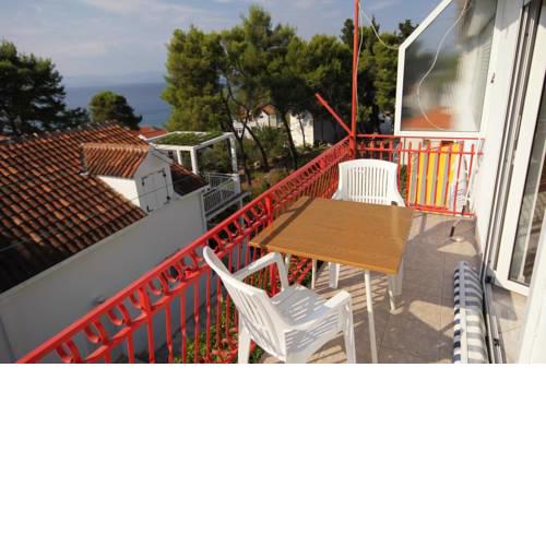 Apartments with a parking space Sutivan (Brac) - 5629