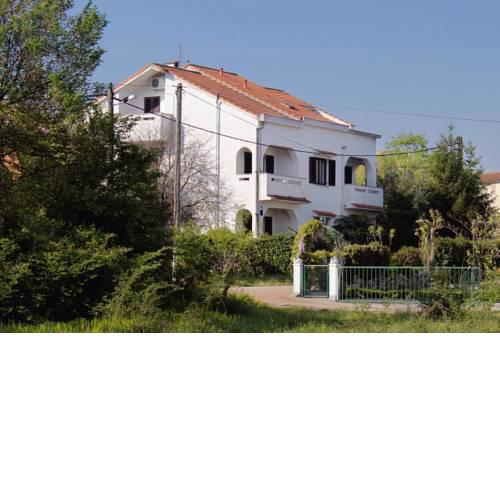 Apartments with a parking space Sveti Anton (Krk) - 5288