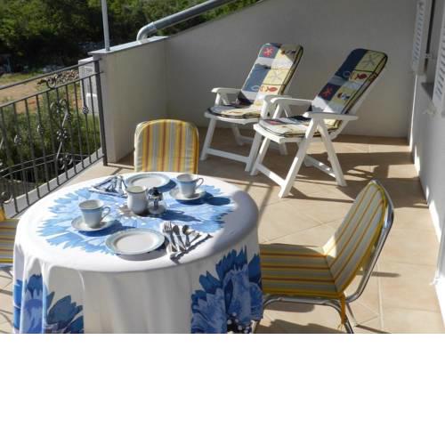 Apartments with a parking space Sveti Vid (Krk) - 16955