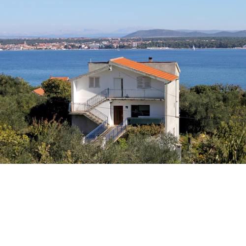Apartments with a parking space Tkon (Pasman) - 5827