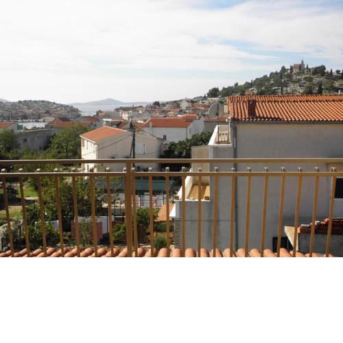 Apartments with a parking space Tribunj (Vodice) - 12529