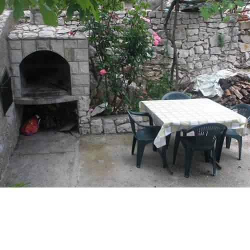 Apartments with a parking space Trpanj (Peljesac) - 11545
