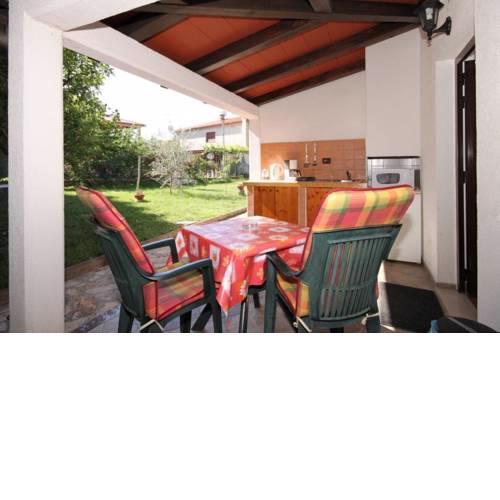 Apartments with a parking space Umag - 7666