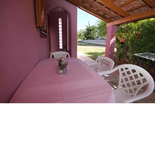 Apartments with a parking space Valbandon (Fazana) - 7227