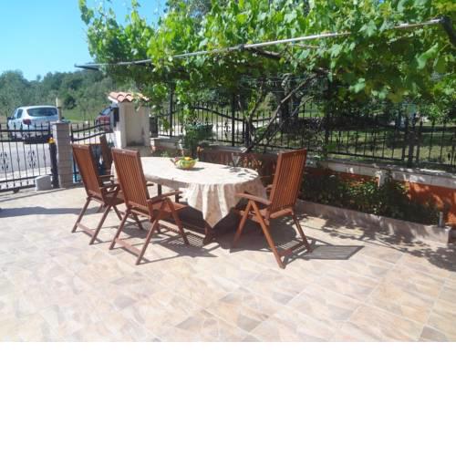 Apartments with a parking space Valica (Umag) - 7122