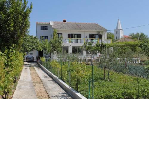 Apartments with a parking space Vlasici (Pag) - 4148