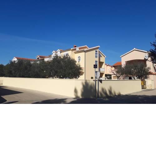 Apartments with a parking space Vrsi - Mulo (Zadar) - 5796