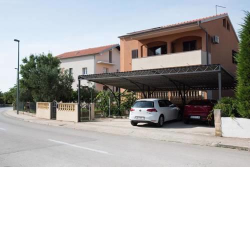 Apartments with a parking space Zadar - Diklo (Zadar) - 16522
