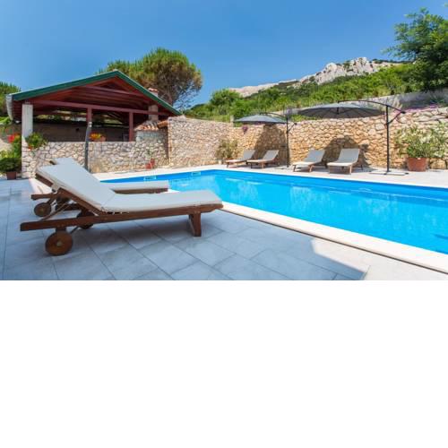 Apartments with a swimming pool Baska (Krk) - 5354