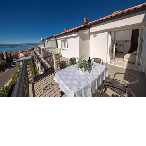 Apartments with a swimming pool Crikvenica - 12116