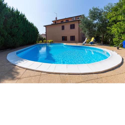Apartments with a swimming pool Novigrad - 7078