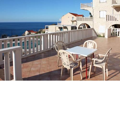 Apartments with a swimming pool Soline (Dubrovnik) - 4762