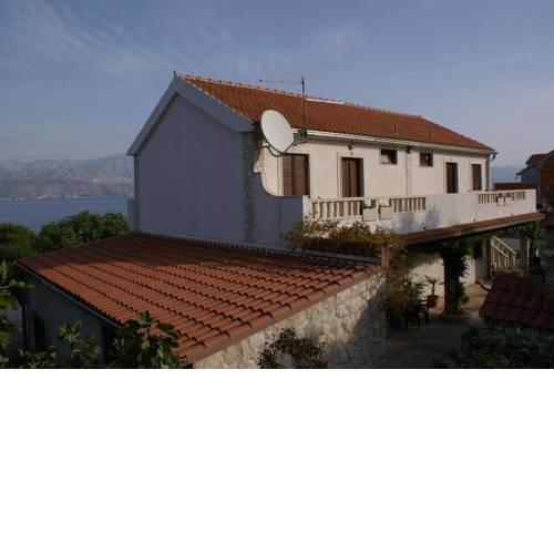 Apartments with a swimming pool Splitska (Brac) - 2889