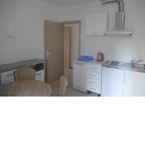 Apartments with WiFi Makarska - 14560