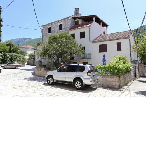 Apartments with WiFi Trpanj (Peljesac) - 10121