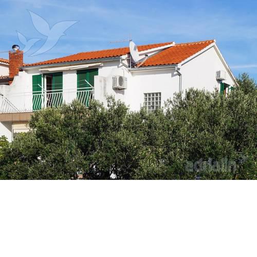 Apartments Zjacic