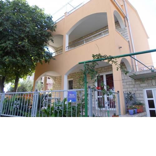 Apartments Zlata