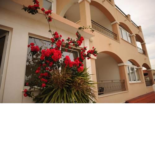 Apartments&Rooms Jelavić