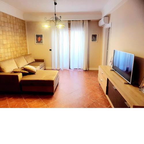 Aparttastic - Apartment by Ujza