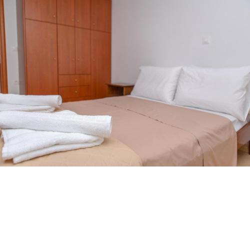 Apiranthian house II (3 BDRM)