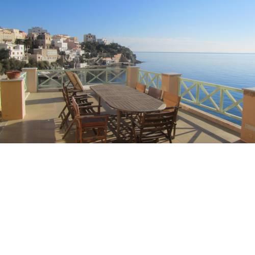 Apollonos Seafront Apartment