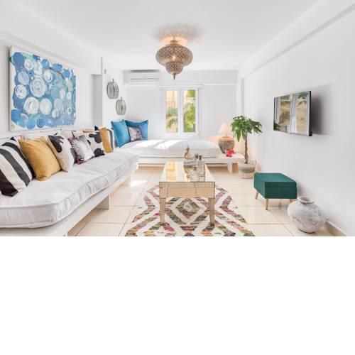 Apopsis Luxury Apartment Gold Edition