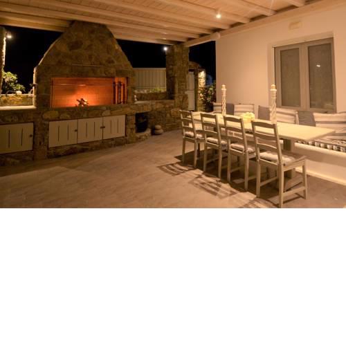Apostolis House