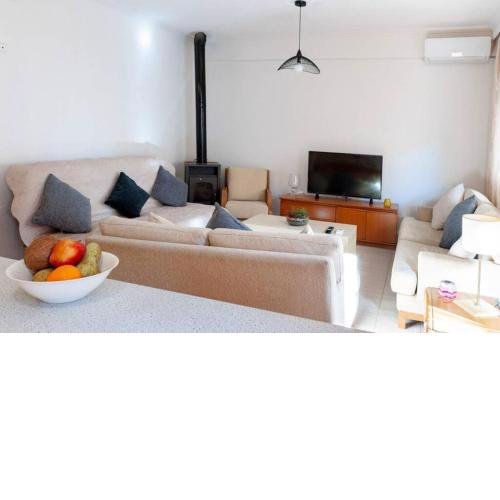Apostolos maisonette