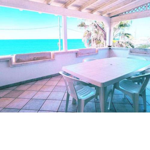 app Blue Dream 2 fronte mare in Salento con vista