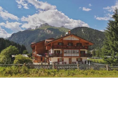 Appartamenti Agriturismo Cèsa Ciasates