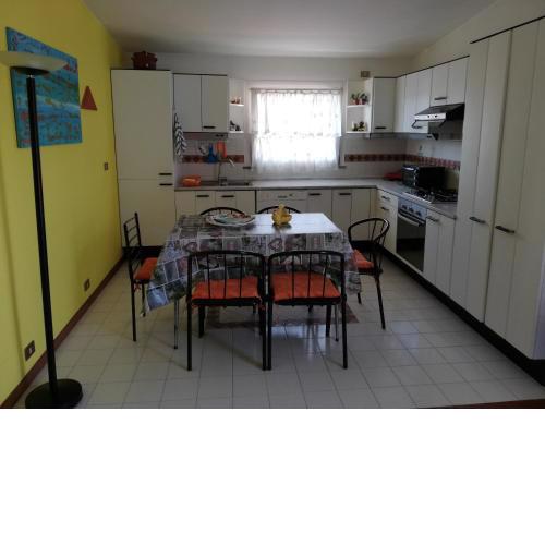 APPARTAMENTI AL MARE VILLA MOLARI (ATTICO 100 MQ)