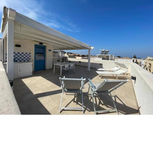 Appartamenti LE TRE ISOLE con Terrazza Vista Mare
