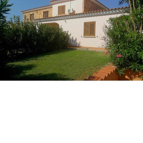 Appartamenti Residenziali trilocali 6 - 7 posti letto via Sardegna