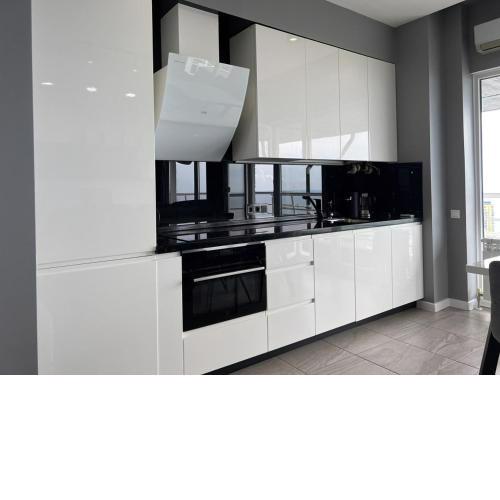 Appartamento 2-Room, 80 m², 18/18 est.