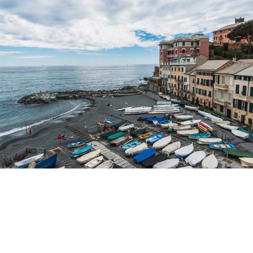 Appartamento a 10 metri dal mare (con posto auto)