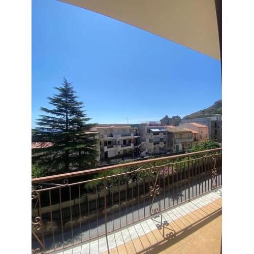 Appartamento a S.Alessio Siculo vicino Taormina